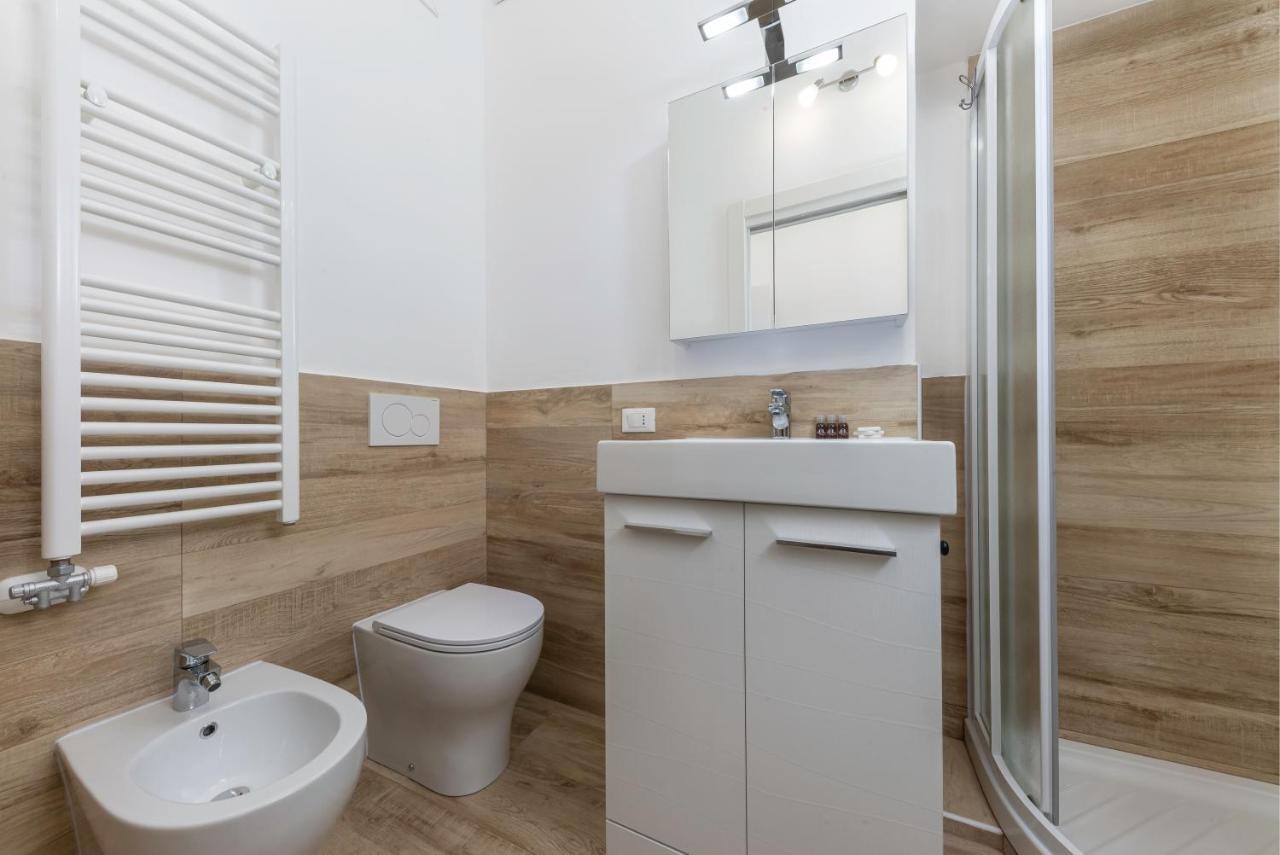 Casa Da Suite Hora Милано Екстериор снимка